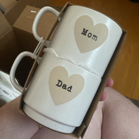 LAST ONE FIRST OFFER GETS IT Double Sided Mom & Dad Mugs - Picture 3 of 3
